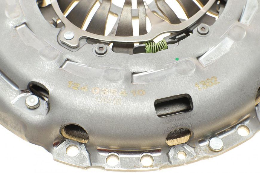 624 3180 09 LuK Комплект зчеплення VW Caddy III 2.0 TDI 2008 &ndash; 2015 (62 &ndash; 81 &ndash; 103 кВт) 624 3180 09 фото