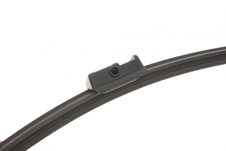 3 397 118 936 BOSCH Щітки склоочисника VW / Audi / Skoda (600 / 475 мм.) (бескаркасна) 3 397 118 936 фото