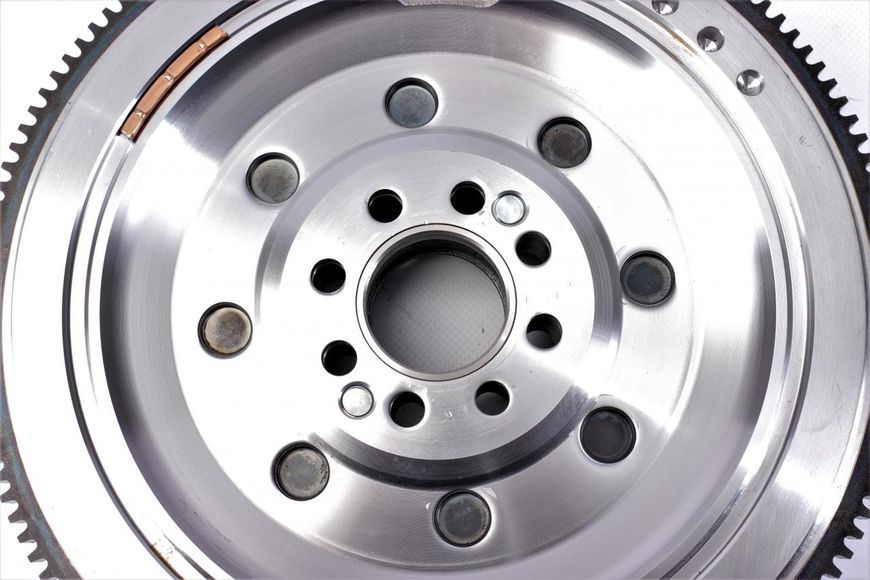 415 0135 10 LuK Демпфер VW LT 2.5 TDI (66 - 75 кВт) / SDI (55кВт) 1996- 415 0135 10 фото