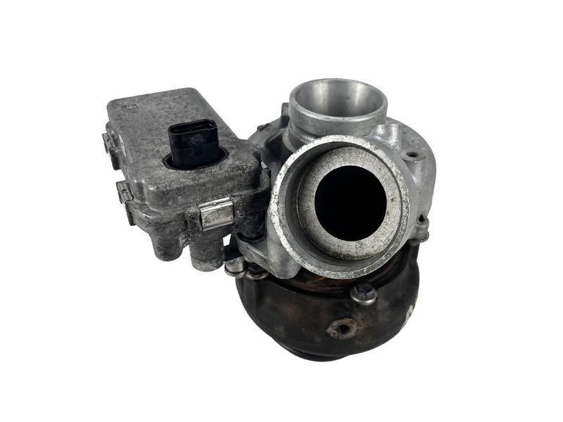 B 651 090 27 80 MB ORIGINAL Турбіна MB Vito 639 / W204 / W212 (OM 651) БУшка B 651 090 27 80 фото