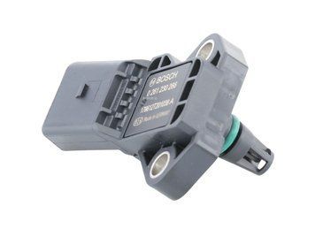 0 261 230 266 BOSCH Датчик інтеркулера VW T5 1.9 TDI/Caddy III 1.9 TDI - 2.0 SDI/TDI 2004- 0 261 230 266 фото