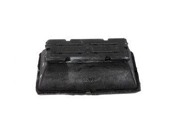 100 3200 AUTO TECHTEILE Подушка передньої залізної ресори MB Sprinter / VW LT 1995 - 2006 (верхня) 100 3200 фото