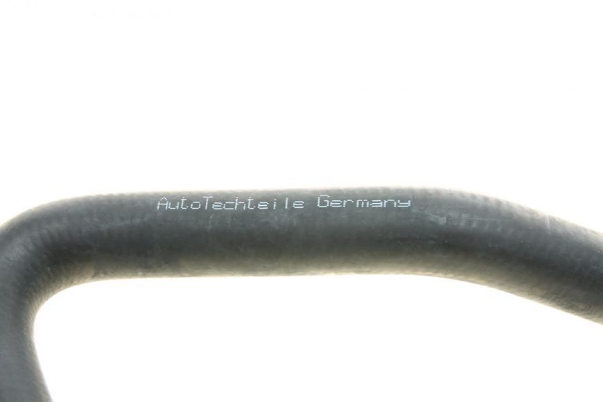100 8334 AUTO TECHTEILE Патрубок пічки MB Sprinter 901-904 (OM 611-612) 100 8334 фото