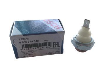 0 986 344 040 BOSCH Датчик тиску мастила MB Sprinter TDI / Vito TDI / VW LT 0 986 344 040 фото