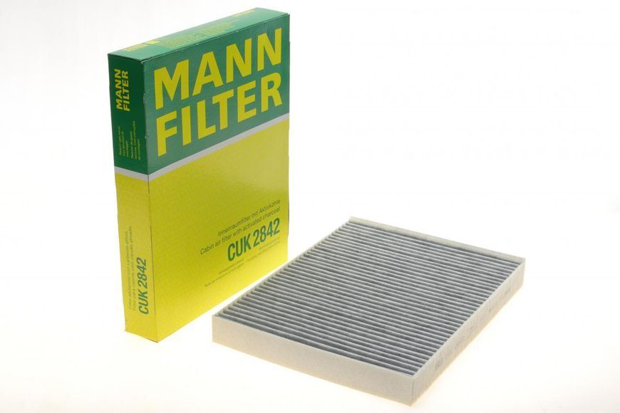 CUK 2842 MANN-FILTER Фільтр салону VW T5 / Touareg / Amarok (вугільний) CUK 2842 фото