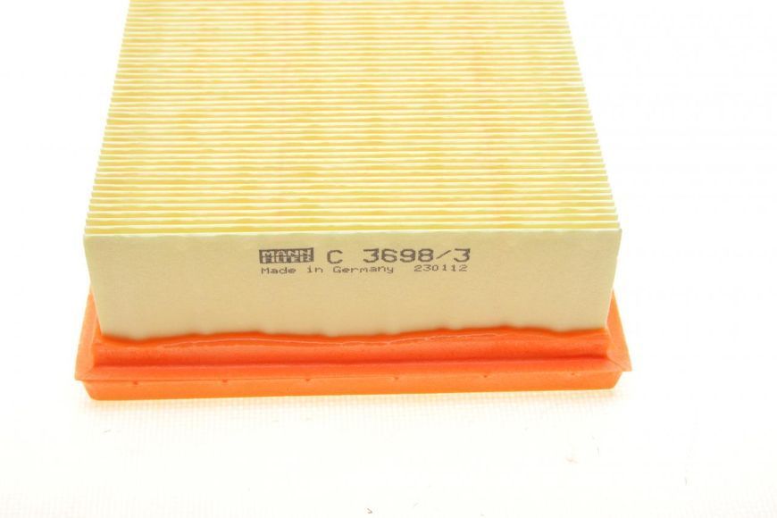 C 3698/3-2 MANN-FILTER Фільтр повітряний MB W203 / W204 / W211 / W220 2000- (бензин) (комплект) C 3698/3-2 фото