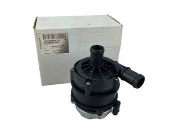 04L 965 567 A VAG Помпа водяна VW T6 / Golf VII / Passat / Touran / Audi A3 / A4 / Q3 / Skoda Octavia 2.0 TDI 2014- (додаткова) 04L 965 567 A фото