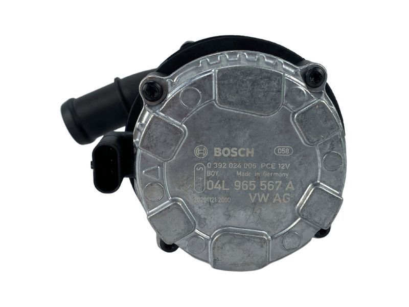 04L 965 567 A VAG Помпа водяна VW T6 / Golf VII / Passat / Touran / Audi A3 / A4 / Q3 / Skoda Octavia 2.0 TDI 2014- (додаткова) 04L 965 567 A фото