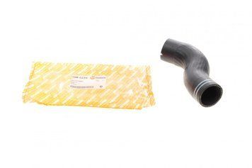 508 0233 AUTO TECHTEILE Патрубок інтеркулера Fiat Doblo 1.3 D Multijet 2010-L 508 0233 фото